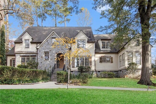 Foto del edificio - 960 Landmark Dr NE