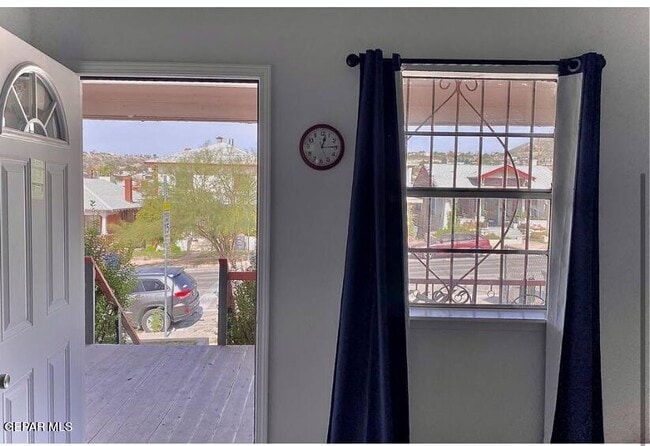 Foto del edificio - 1408 Arizona Ave