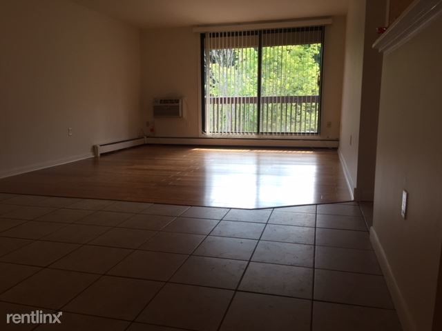 Foto del edificio - 2 br, 2 bath Condo - 1317 Cromwell Hills Dr