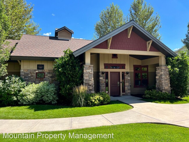 Building Photo - 3 br, 2 bath House - 1043 South 500 East, ...