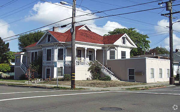 Building Photo - 1701 Allston Way