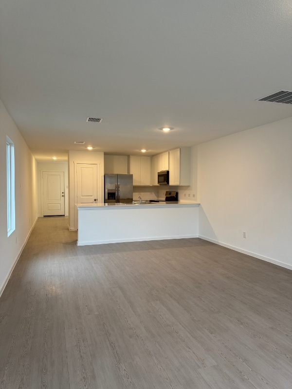 Building Photo - 414 Bower Dr