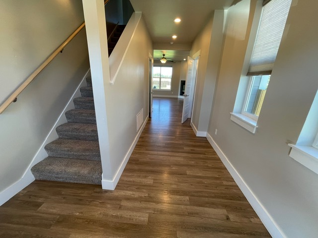 Building Photo - 18 Sakers Way