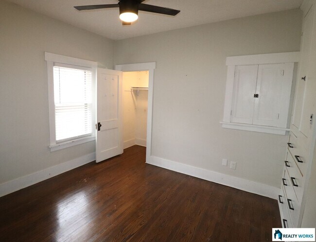 Foto del edificio - 2 Bedroom House for Rent