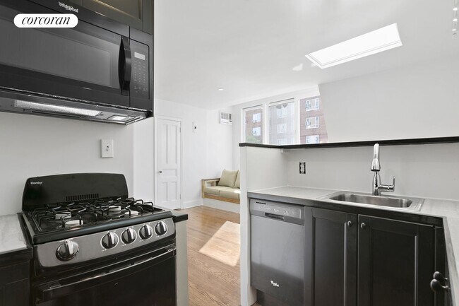 Foto del edificio - 795 Carroll St