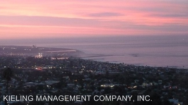 Building Photo - 473 Mariposa Dr