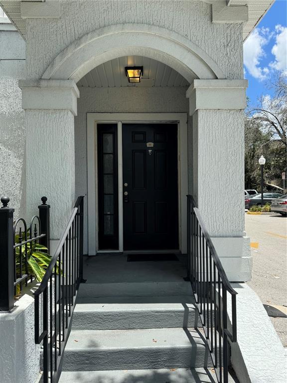 Foto del edificio - 204 E South St