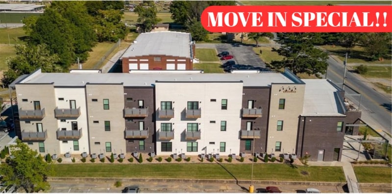 Photo - 726 E Emma Ave (Springdale, AR)