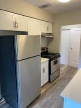 Building Photo - 20 Glen Echo Dr