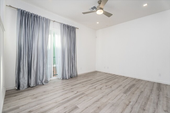 Building Photo - 508 Alisal Ln