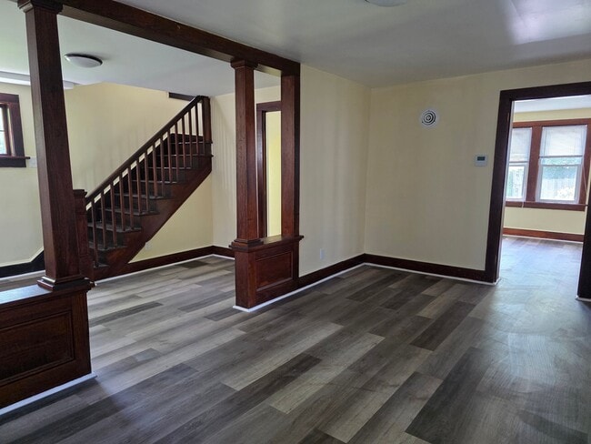 Building Photo - 2805 PA-611