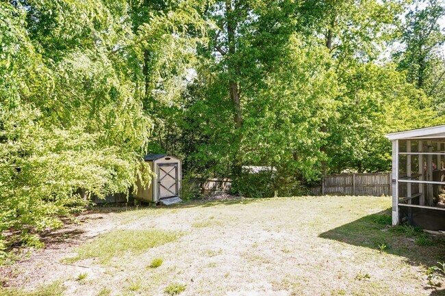 Foto del edificio - Wonderful 3 Bedroom Raleigh Ranch Home