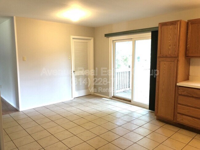 Foto del edificio - 302 Brightsand Ct