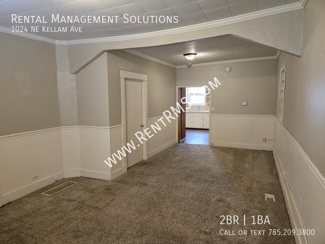 Building Photo - 1024 NE Kellam Ave