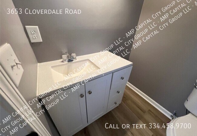 Foto del edificio - 3653 Cloverdale Rd