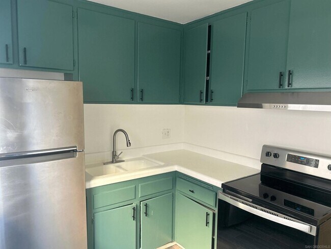 Foto del edificio - 2275 Grand Ave