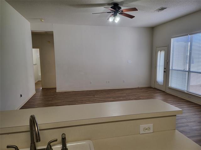 Building Photo - 429 Oakhurst Dr