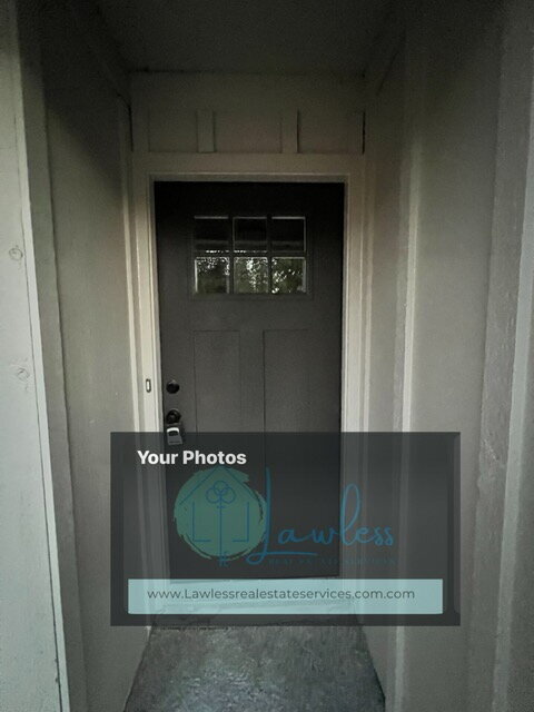 Building Photo - Charming Updated Denton Home – $1,895/Month Updated, charming, conveniently located, and ready fo...