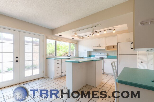 Building Photo - 4 br, 3.5 bath House - 516 S Youngfield Ct
