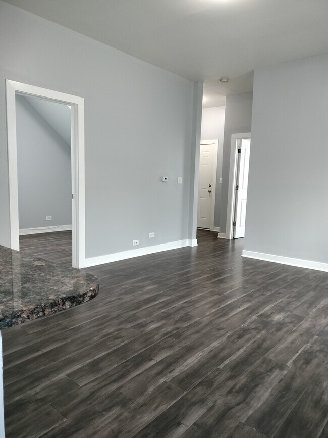 Foto del edificio - 6501 S Justine St