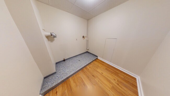 Building Photo - 7929 Susquehanna St