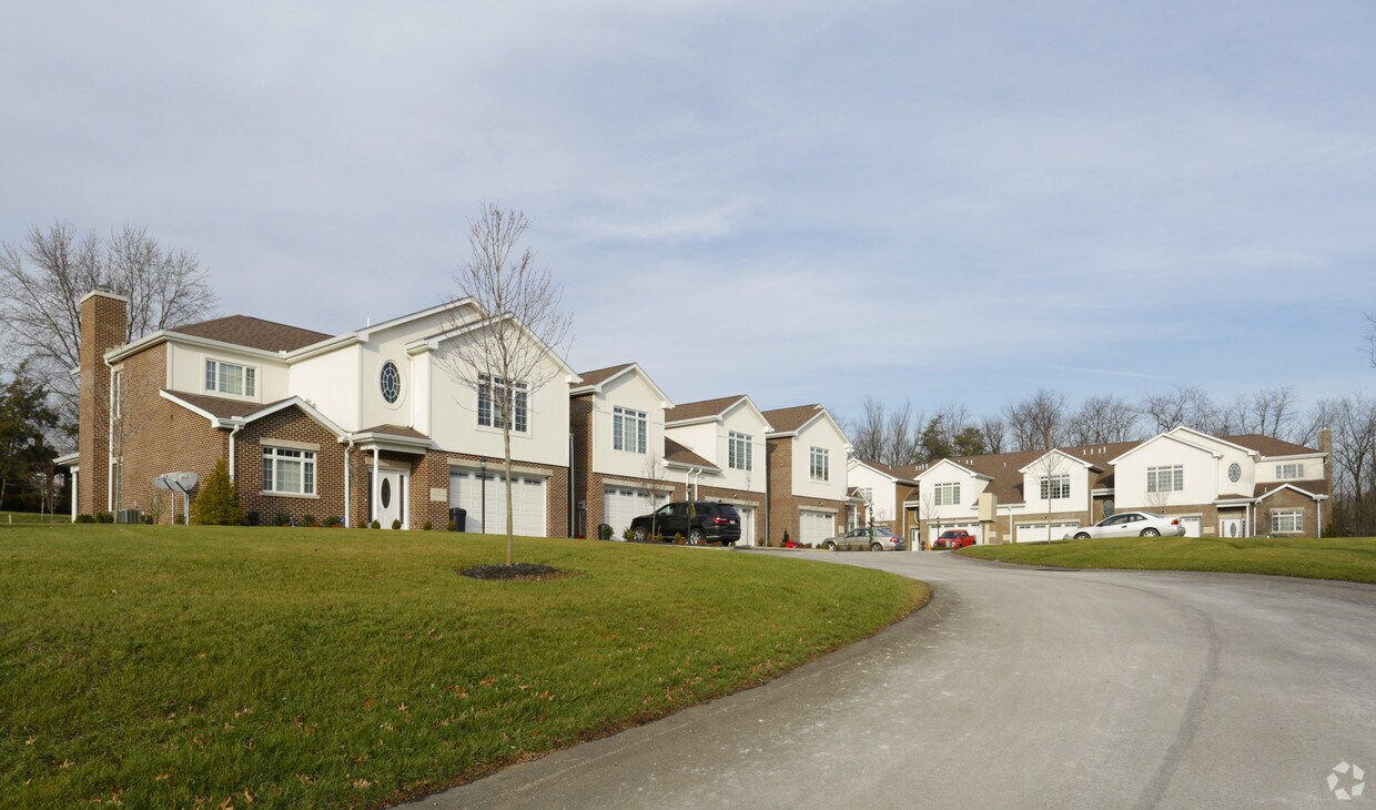 Caymus Estates - Caymus Estates Apartments