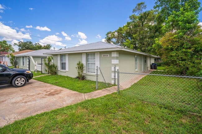 5441-5443 Sago Ave - 5441-5443 Sago Ave Apartment