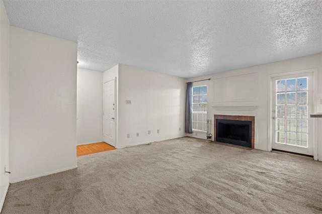Foto del edificio - 5981 Arapaho Rd