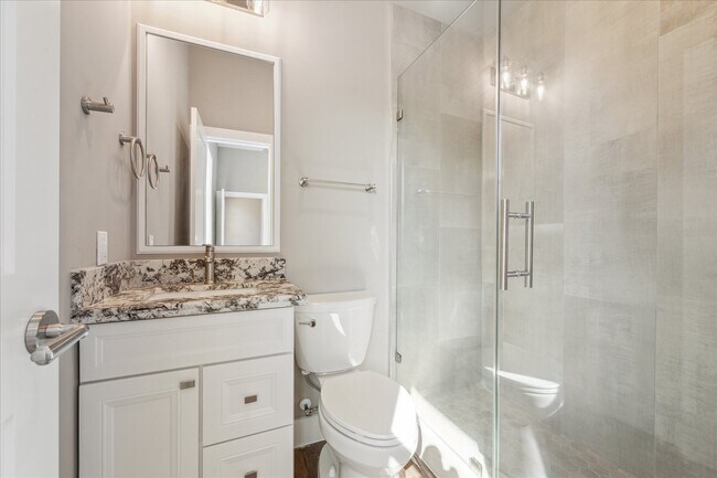 Foto del edificio - 3102 Eunice St