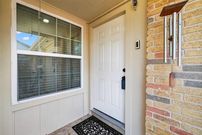 Foto del edificio - 7226 Skybright Ln