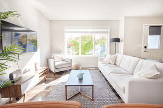 Building Photo - Lumen Townhomes