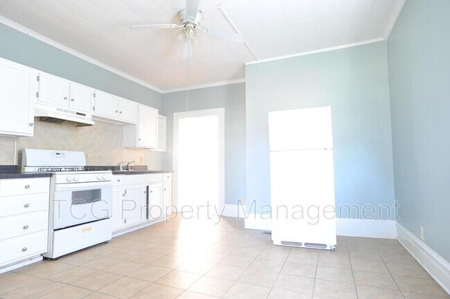 Foto del edificio - 410 N Monroe St