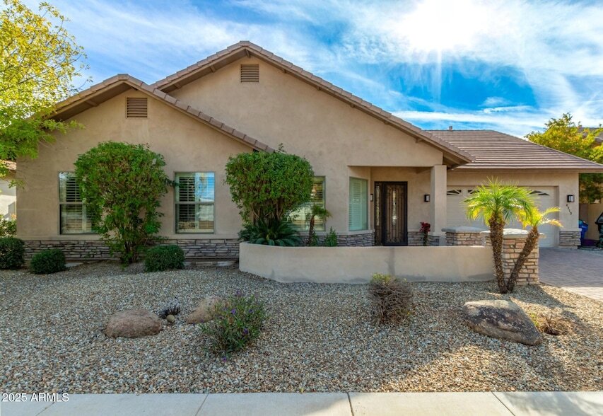 Foto principal - 4213 E Edgemont Ave