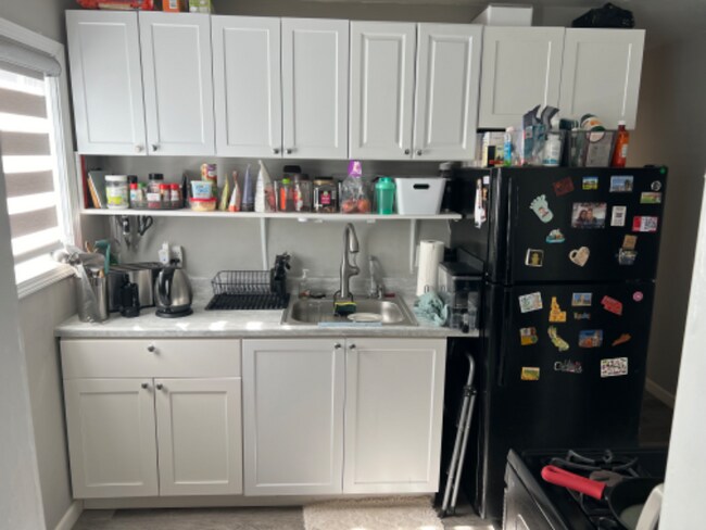 Foto del edificio - 3730 Baltimore Ave