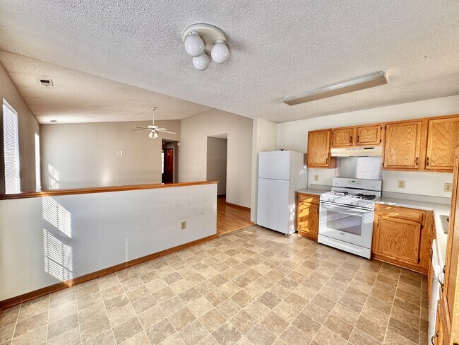 Foto del edificio - 1315 N Berkley Rd