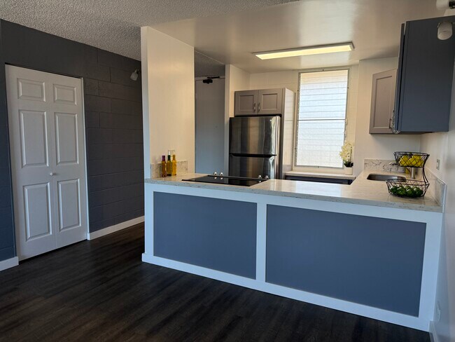 Foto del edificio - Likini West