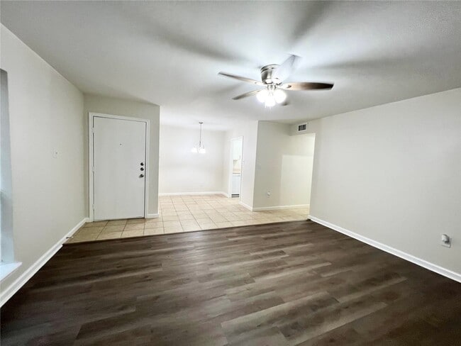 Building Photo - 130 Oyster Creek Dr