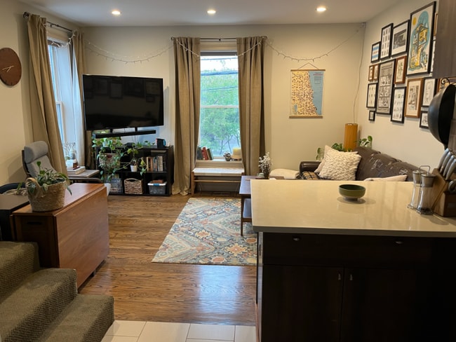 Photo - 2416 N Washtenaw Ave Townhome