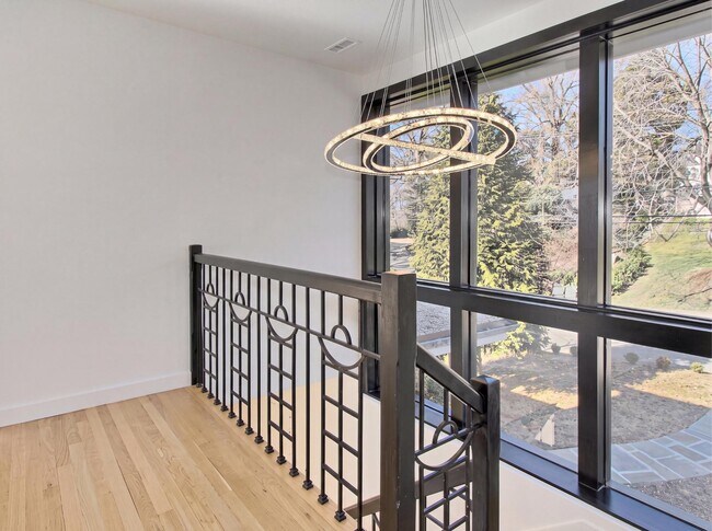 Foto del edificio - 4770 Dexter St NW