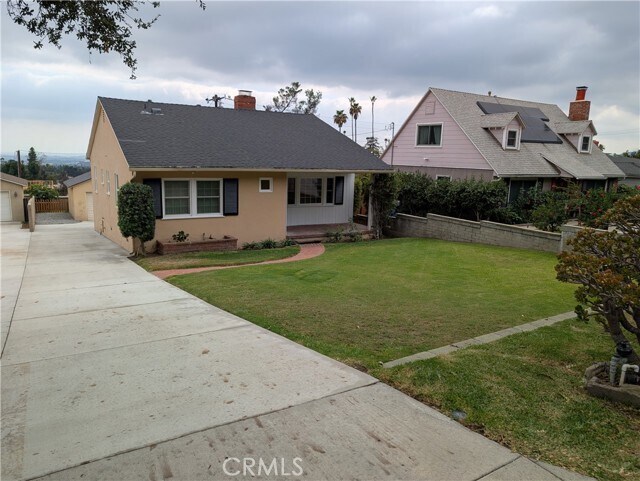 Foto del edificio - 1108 E Altadena Dr