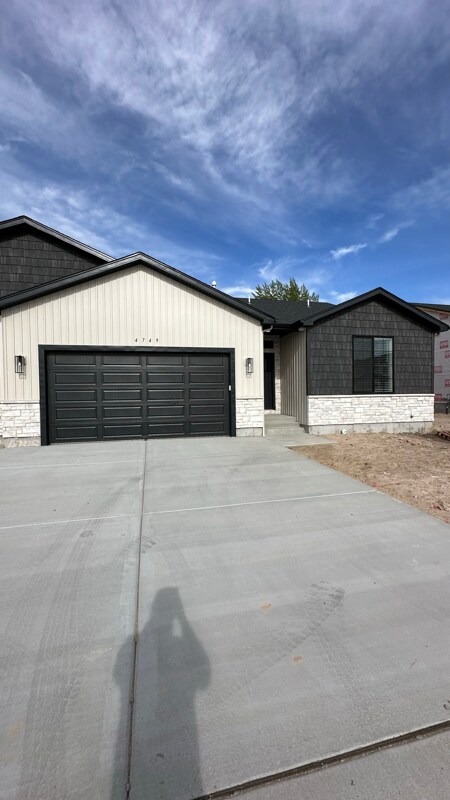 Foto principal - 4749 Legacy Vlg Ln