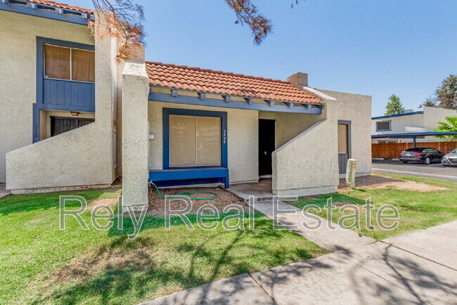 Building Photo - 5424 W Laurie Ln