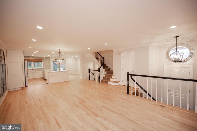 Building Photo - 1127 Quaker Hill Ct