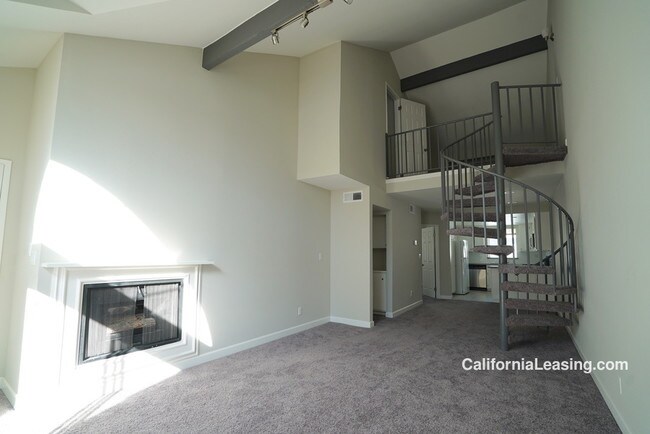 Building Photo - 26762 Claudette St