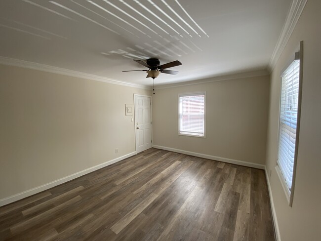 Foto del edificio - 724 N Monroe St
