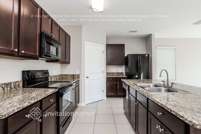 Foto del edificio - 3813 Wayfarer Wy