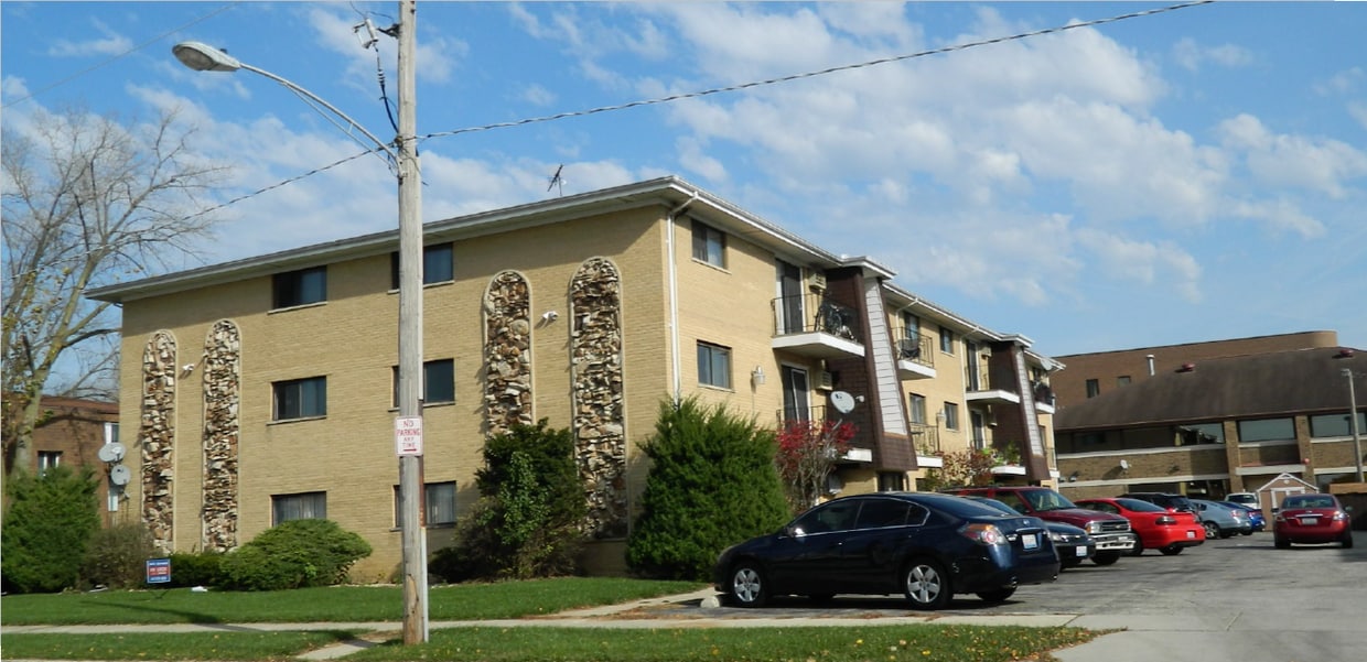 206 Madison St, Joliet, IL 60435 Apartments Joliet, IL