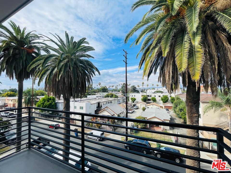 Foto principal - 14612 Calvert St