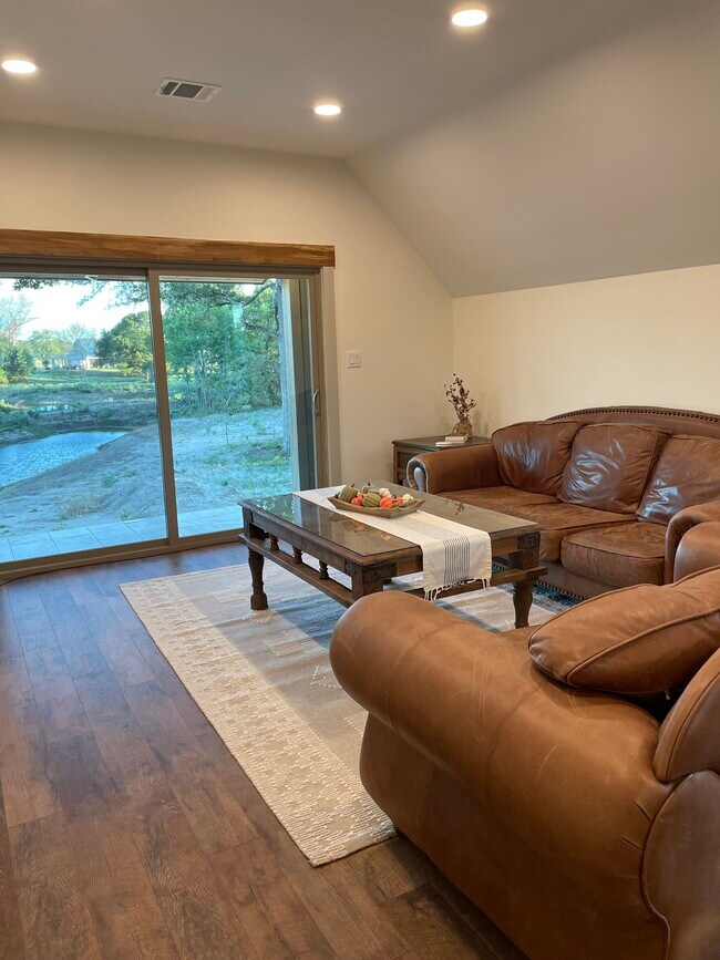 Foto del edificio - 11320 County Road 244