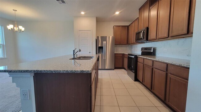 Building Photo - 7414 Tuely Trl